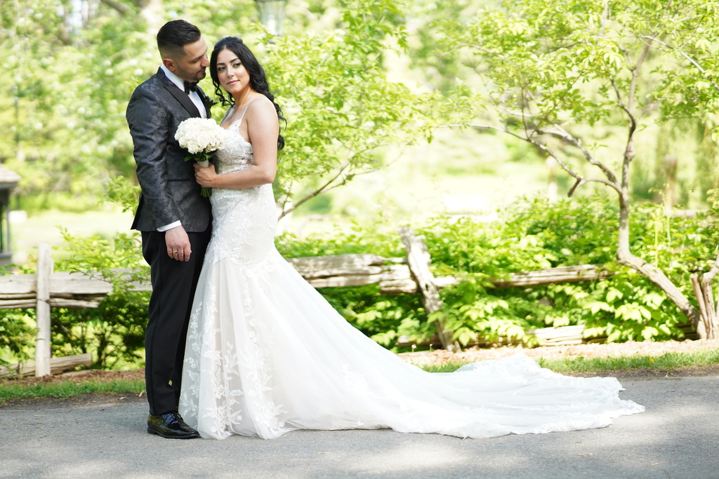 Best Wedding DJ Montreal - Funfiesta Kimberly & Mathew